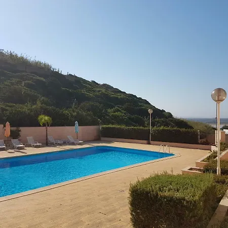 Apartamento T1 * Sao Martinho do Porto